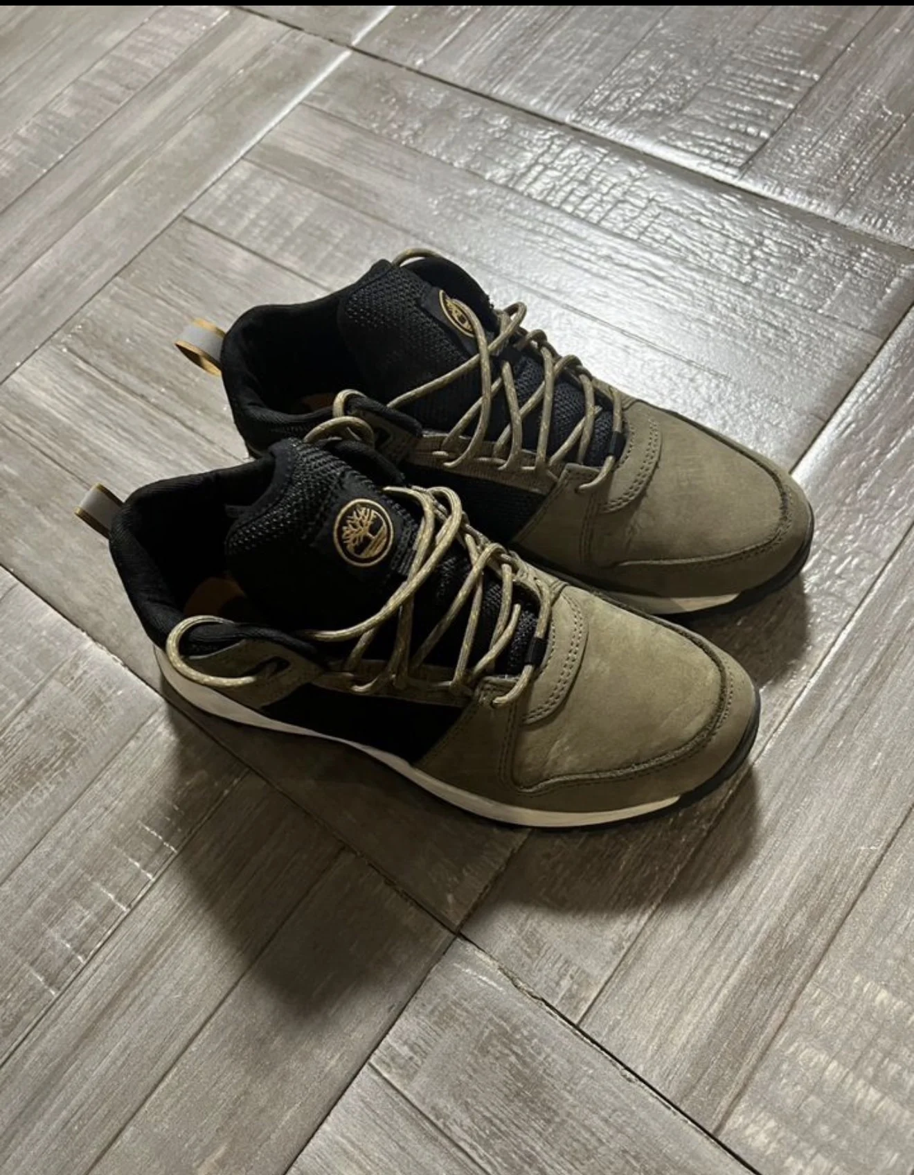 Кроссовки Timberland 39 размер - изображение 1