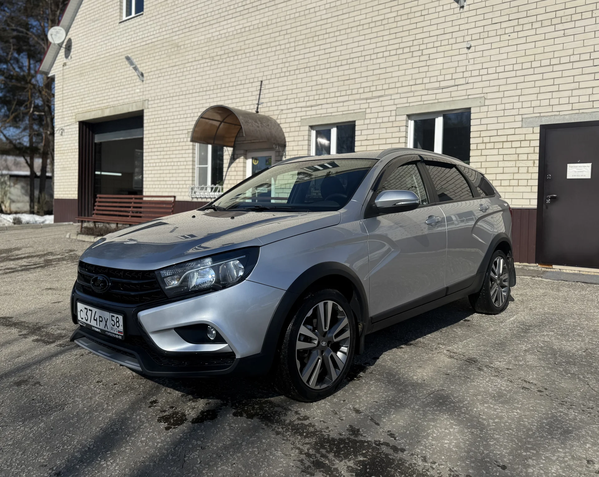Lada Vesta Cross - миниатюра 2