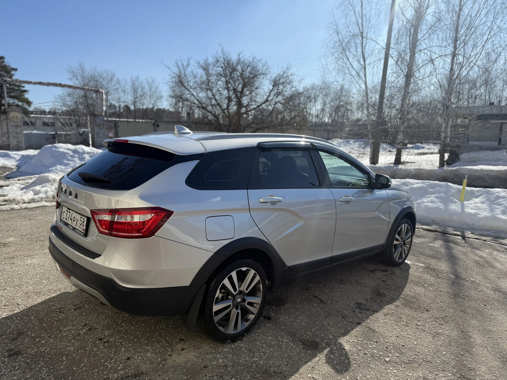 Lada Vesta Cross - миниатюра 6