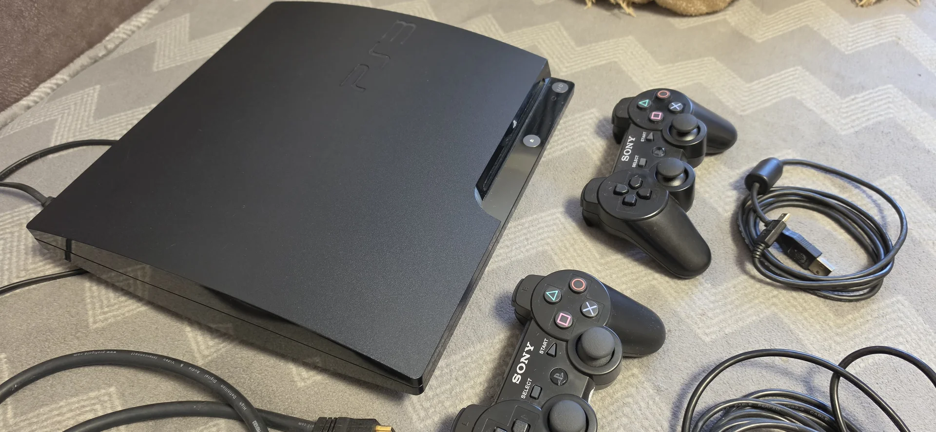 Sony PlayStation 3 slim прошитая - миниатюра 2