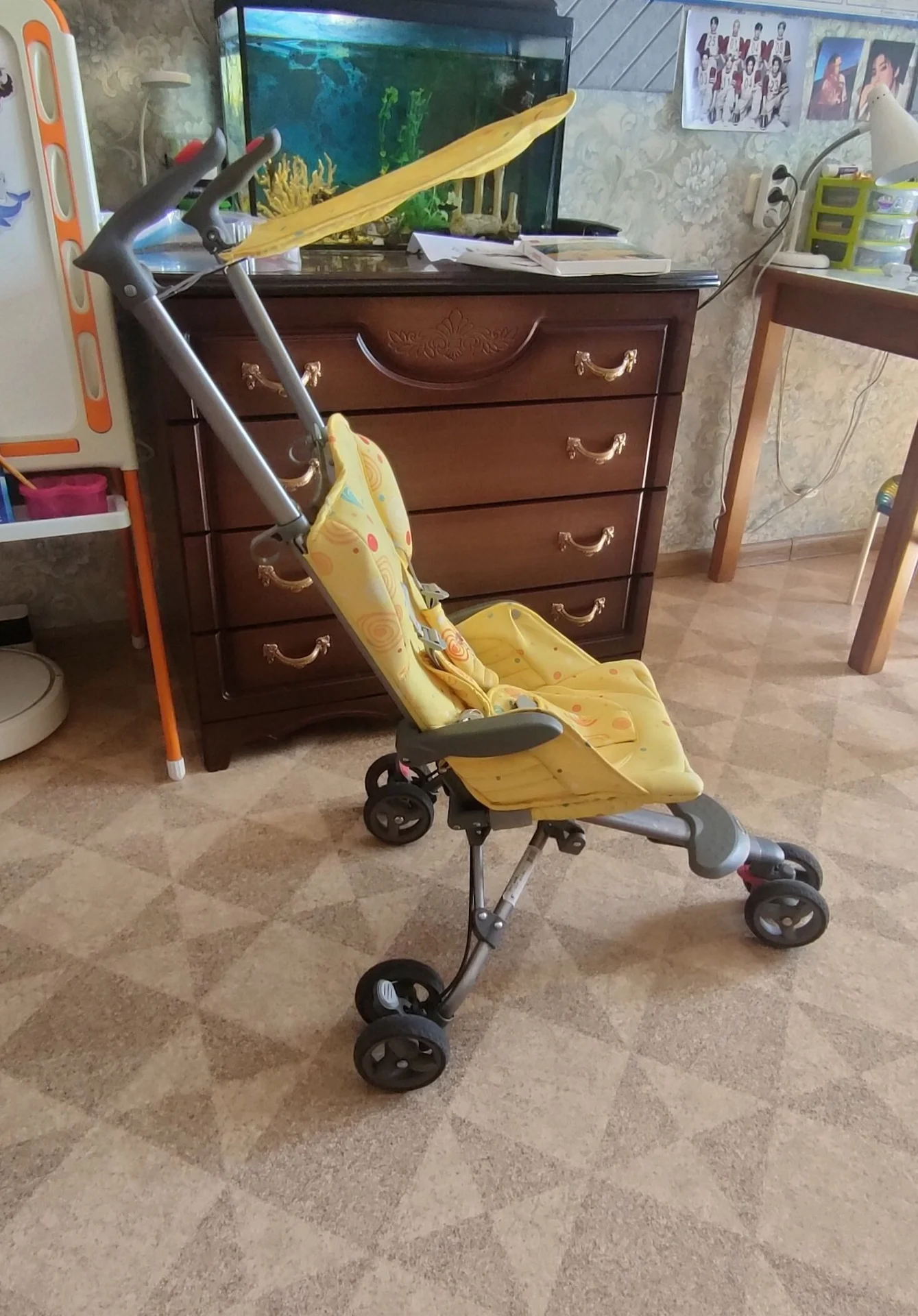 Коляска трость Geoby d888 - миниатюра 2
