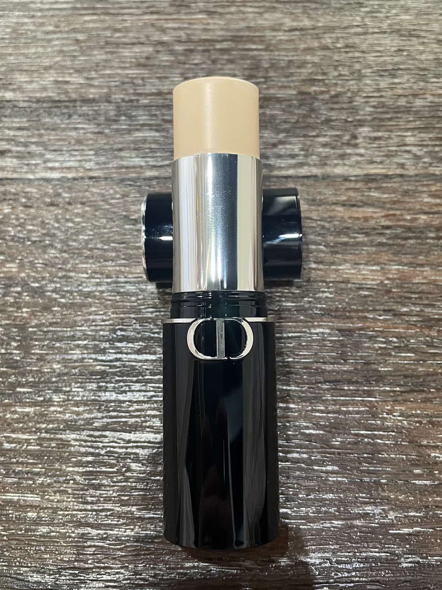 Тональный стик Dior - миниатюра 2