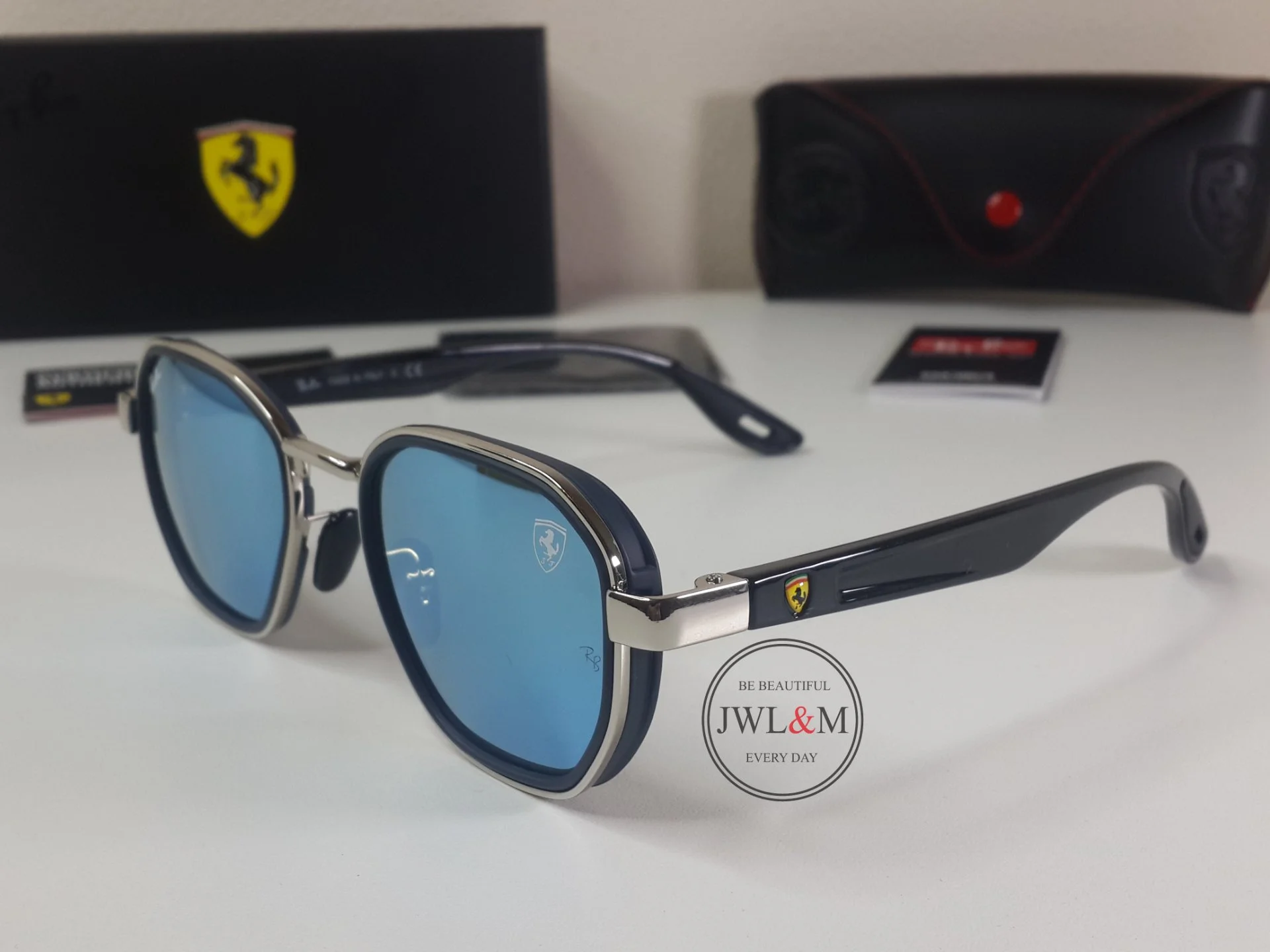 Солнцезащитные очки Ray Ban Ferrari - миниатюра 5