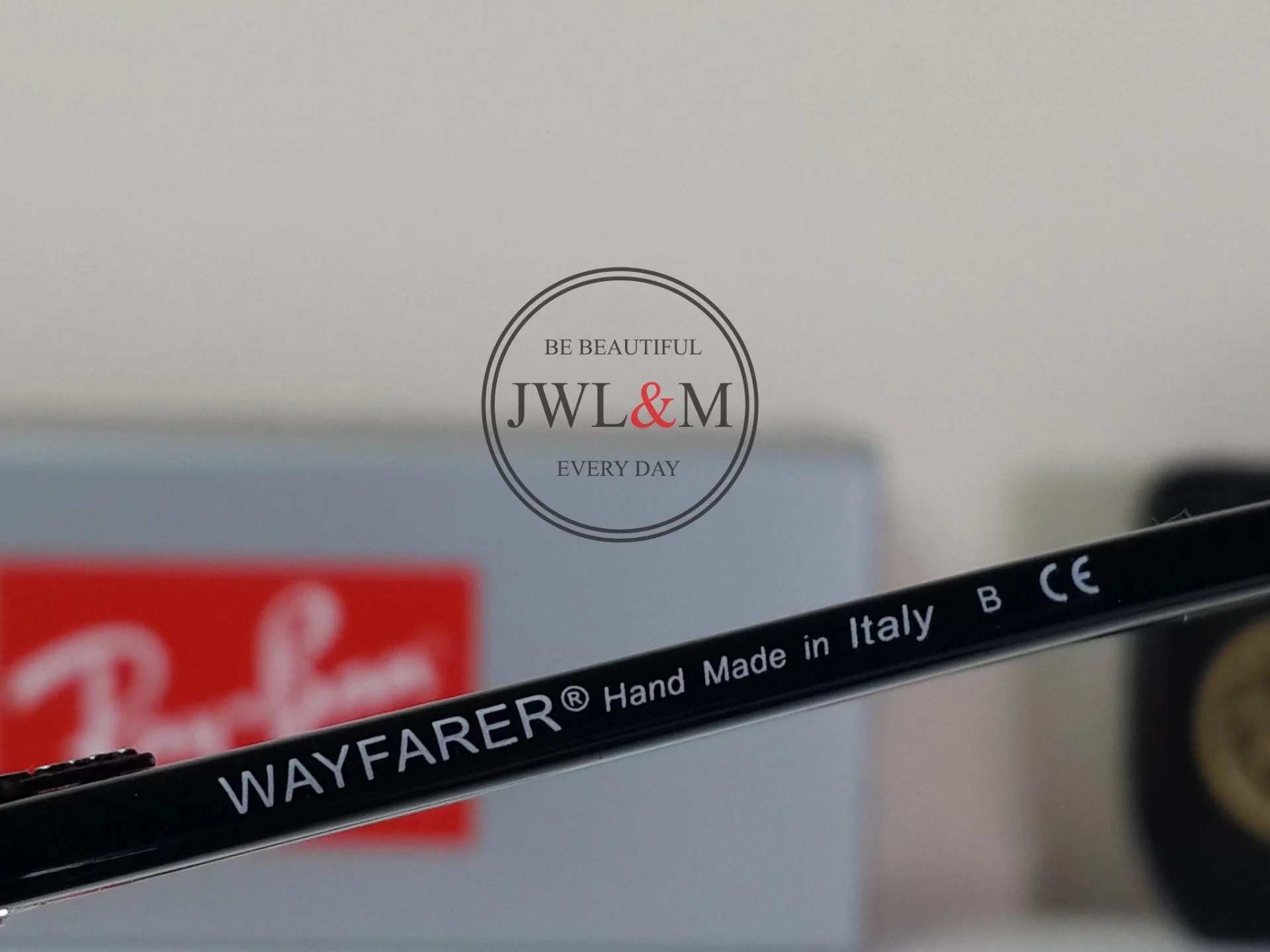 Солнцезащитные очки Ray Ban Wayfarer - миниатюра 9