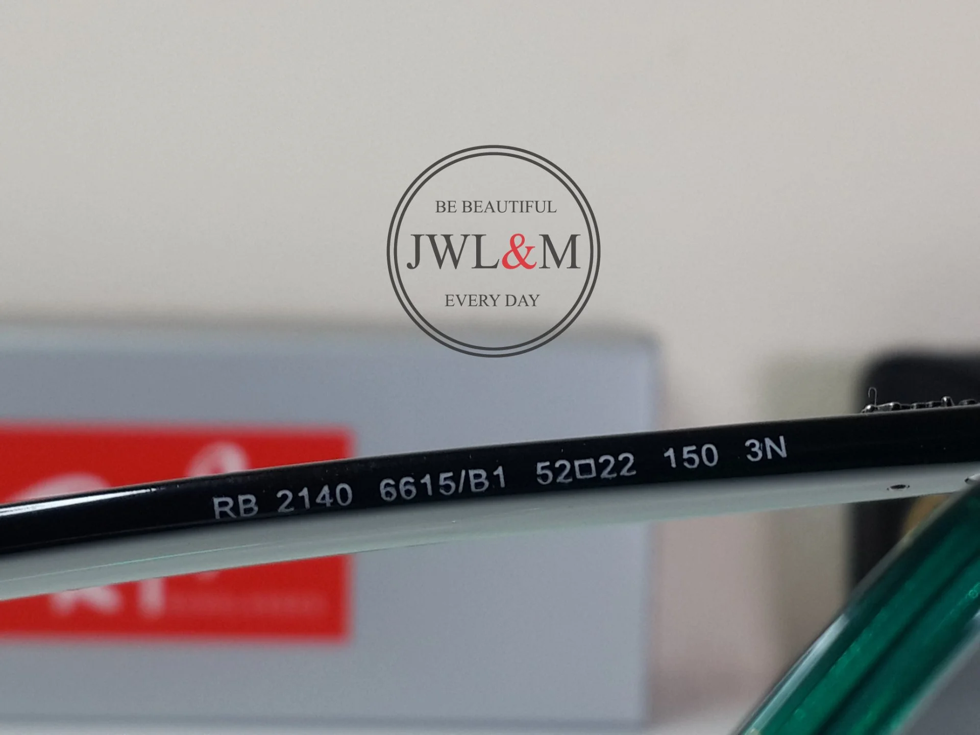 Солнцезащитные очки Ray Ban Wayfarer - миниатюра 10