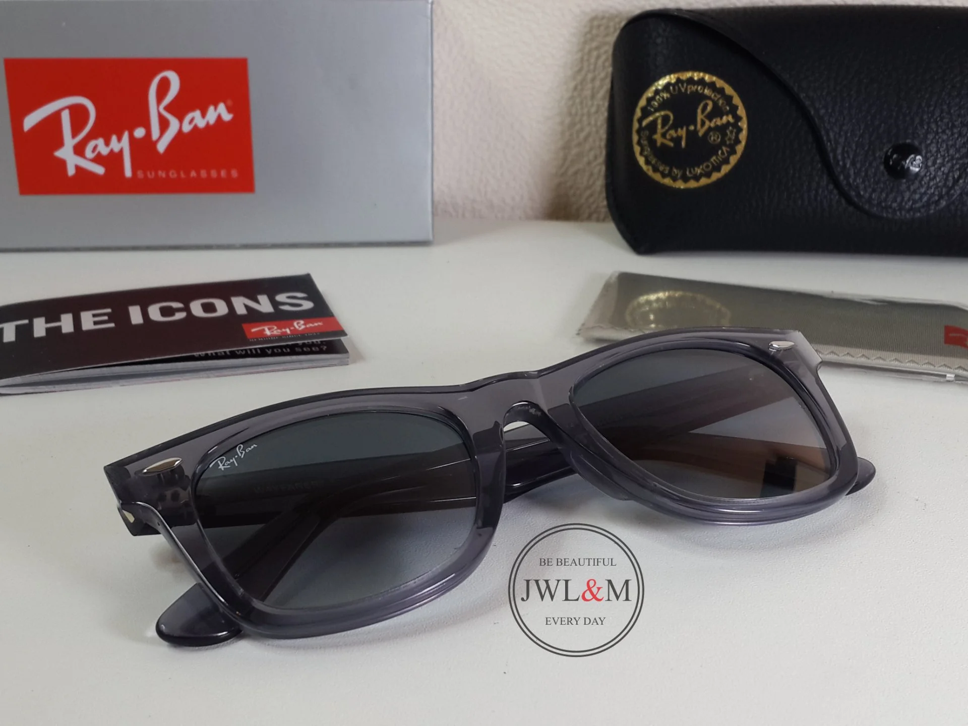 Солнцезащитные очки Ray Ban Wayfarer - миниатюра 7