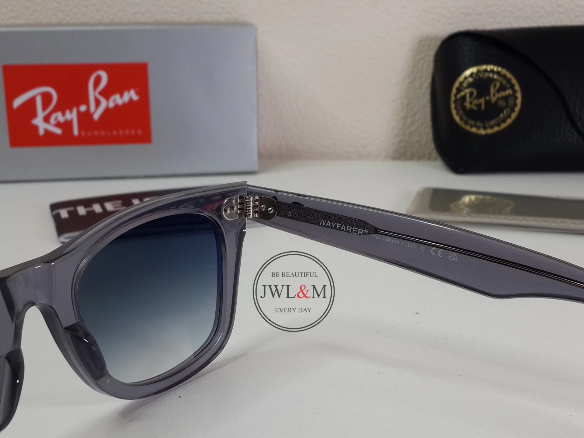 Солнцезащитные очки Ray Ban Wayfarer - миниатюра 8