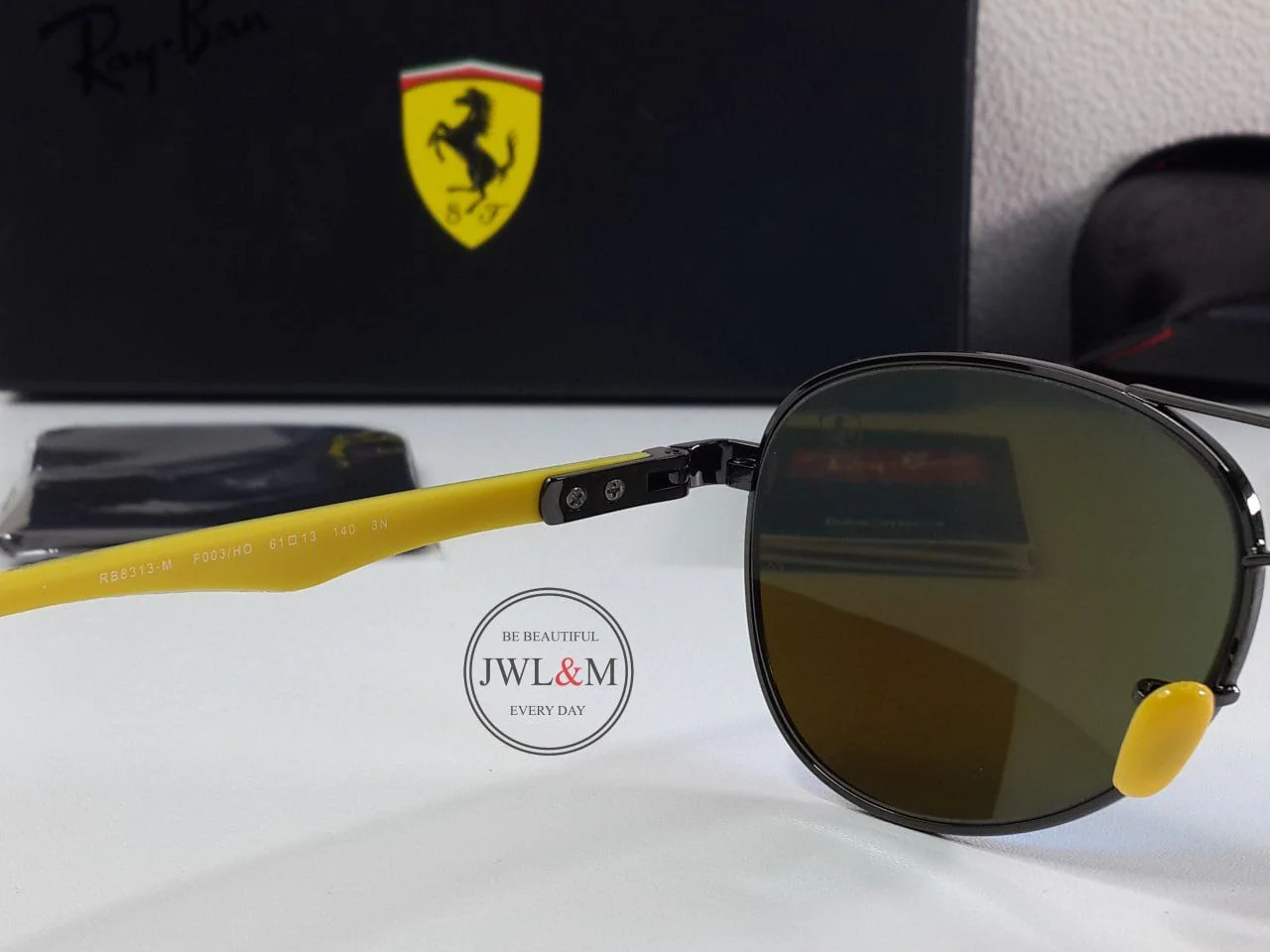 Солнцезащитные очки Ray Ban Ferrari - миниатюра 6