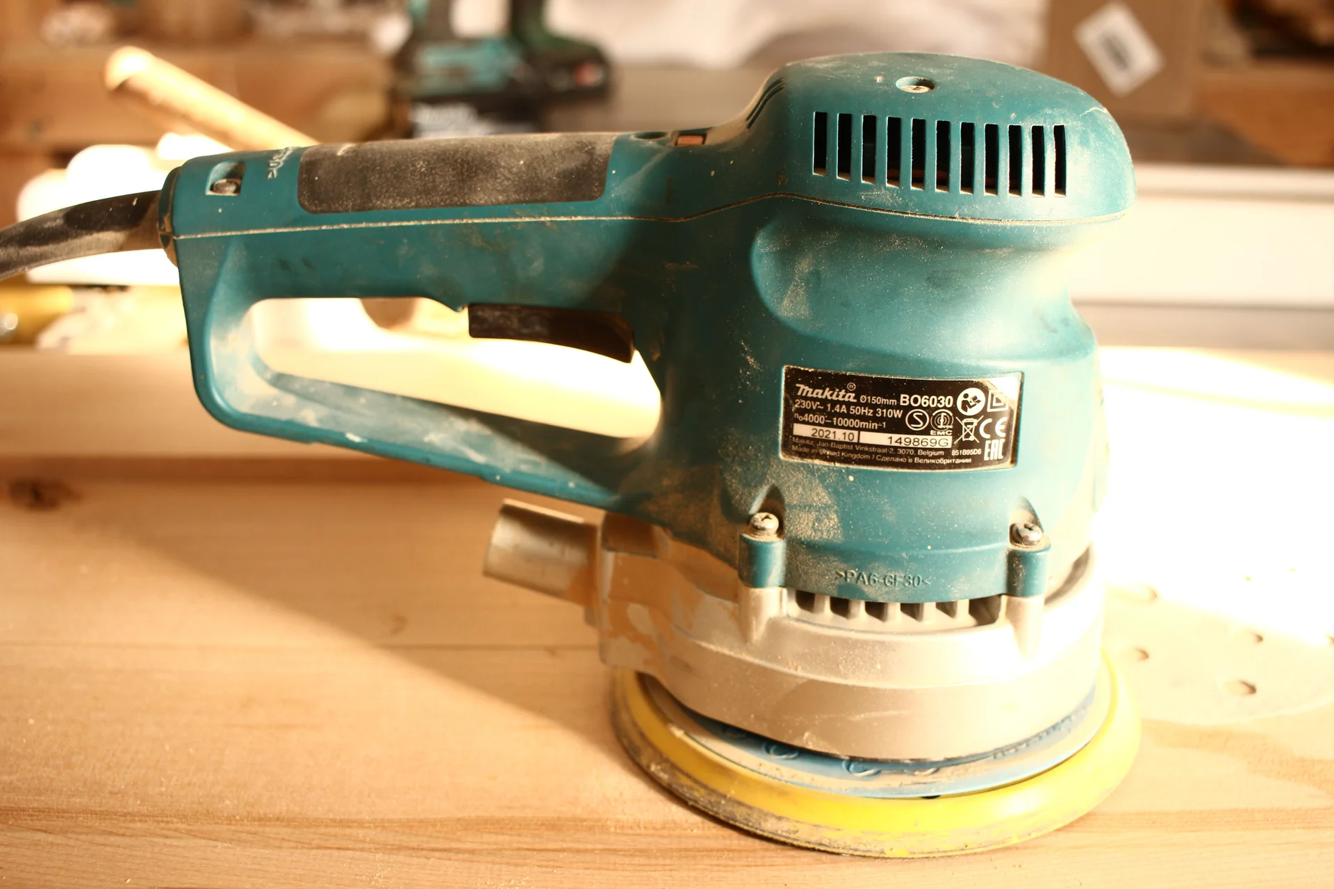 Шлифмашина Makita 6030 - миниатюра 2