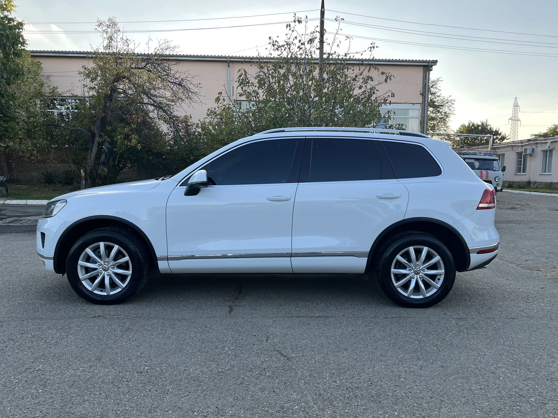 Volkswagen Touareg 3.0 дизель 2014г - миниатюра 2