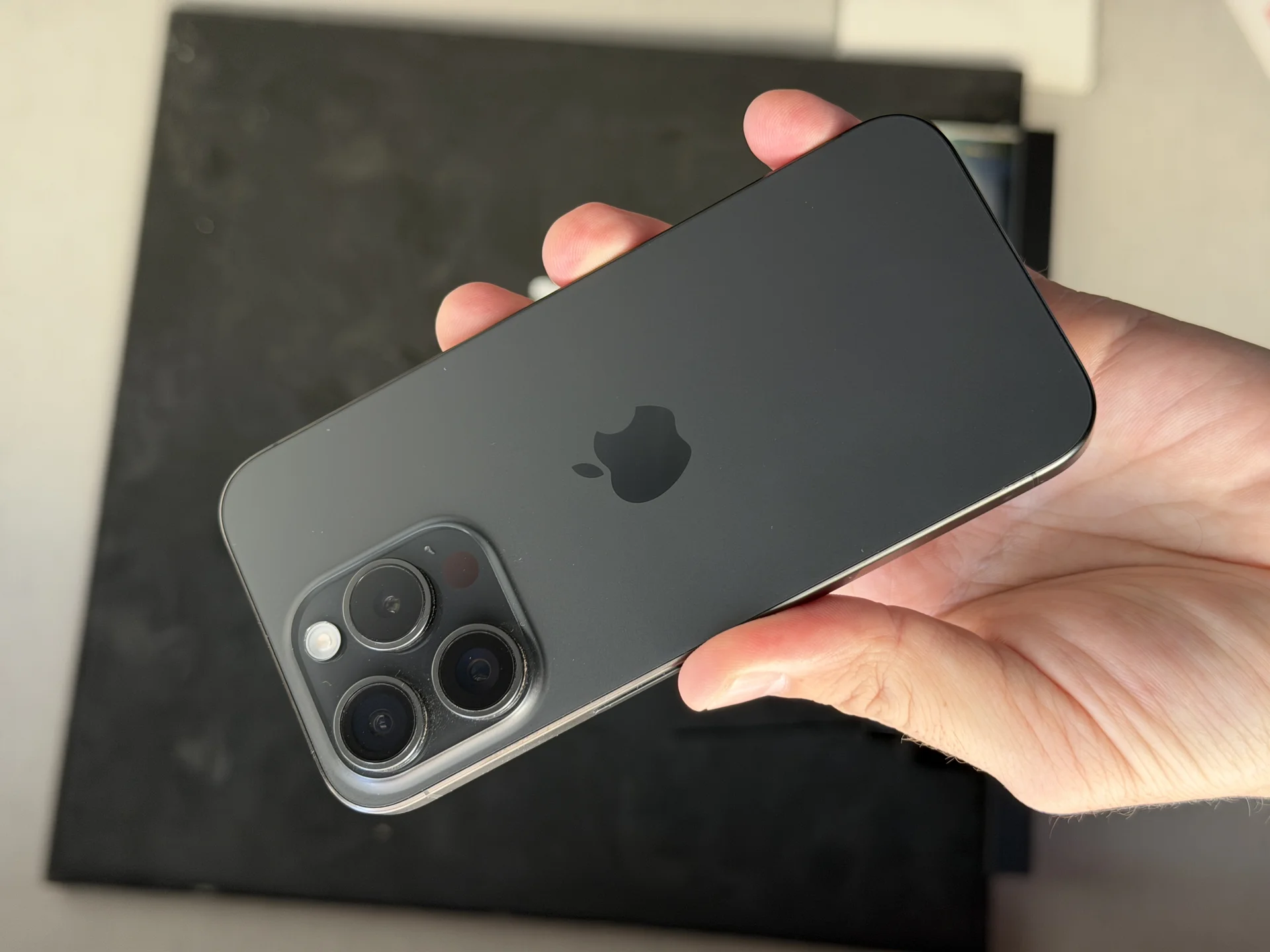 iPhone 15 pro 512 - миниатюра 2