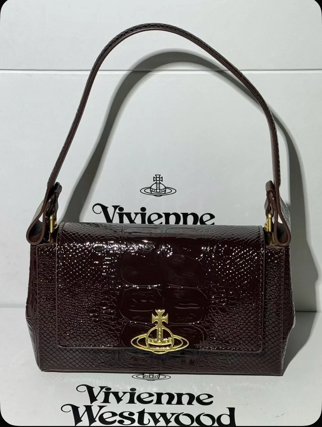 Сумка кожаная vivienne westwood - изображение 1