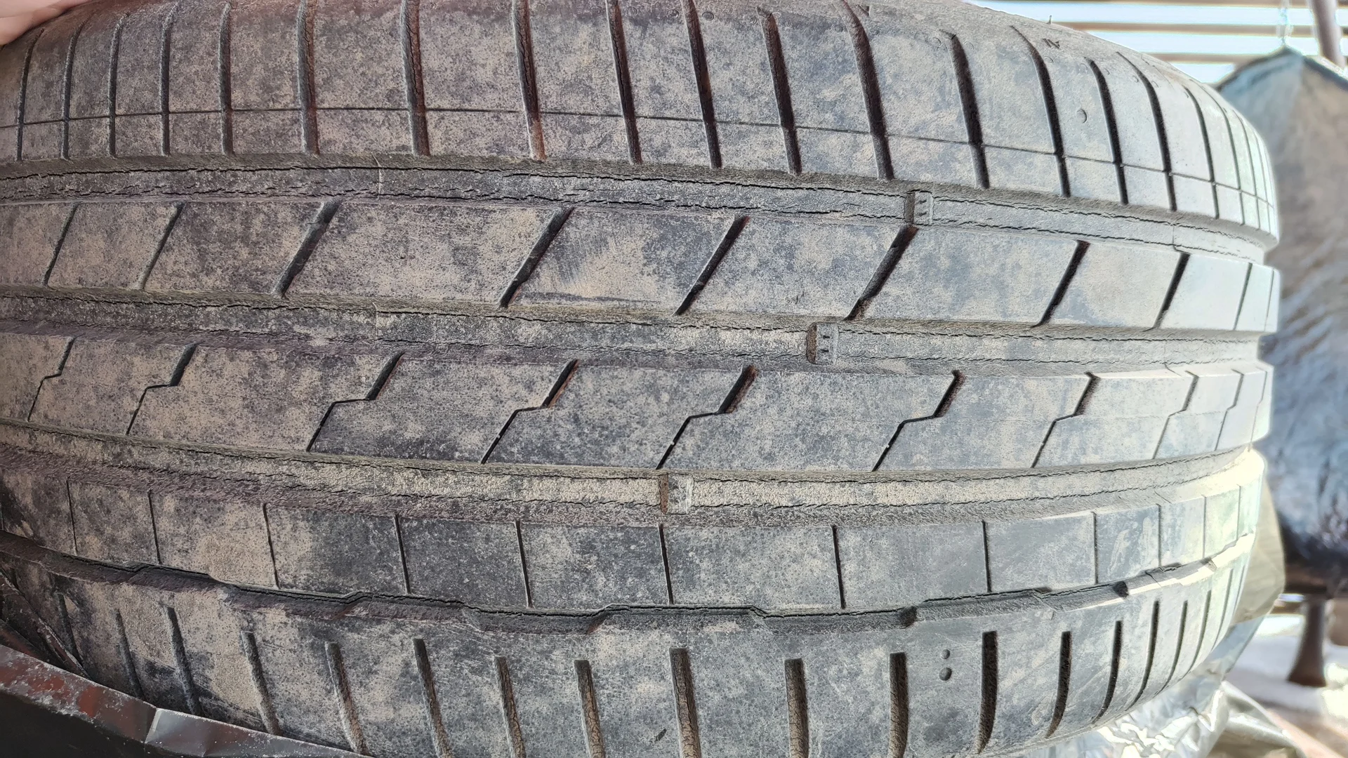 hankook ventus s1 evo 3 225/40 R18 - миниатюра 4