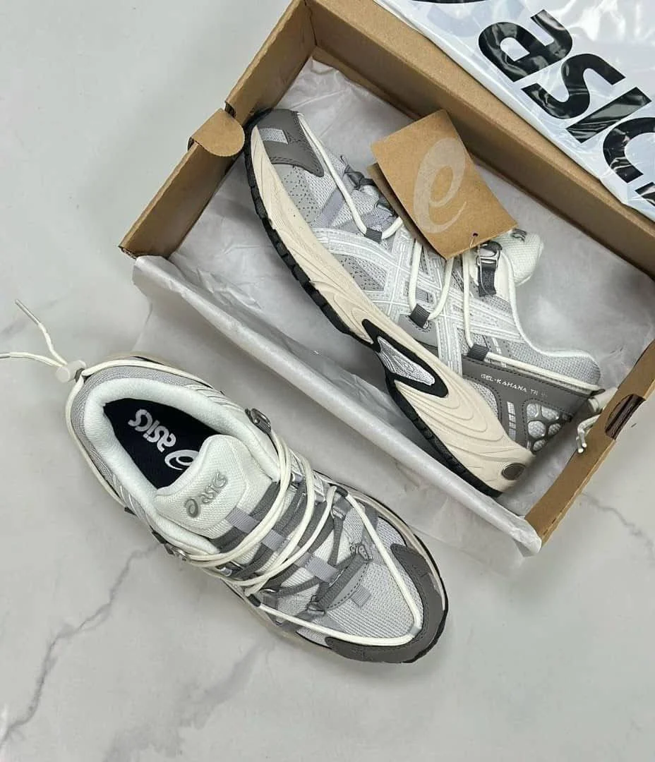 Кроссовки Asics - миниатюра 2