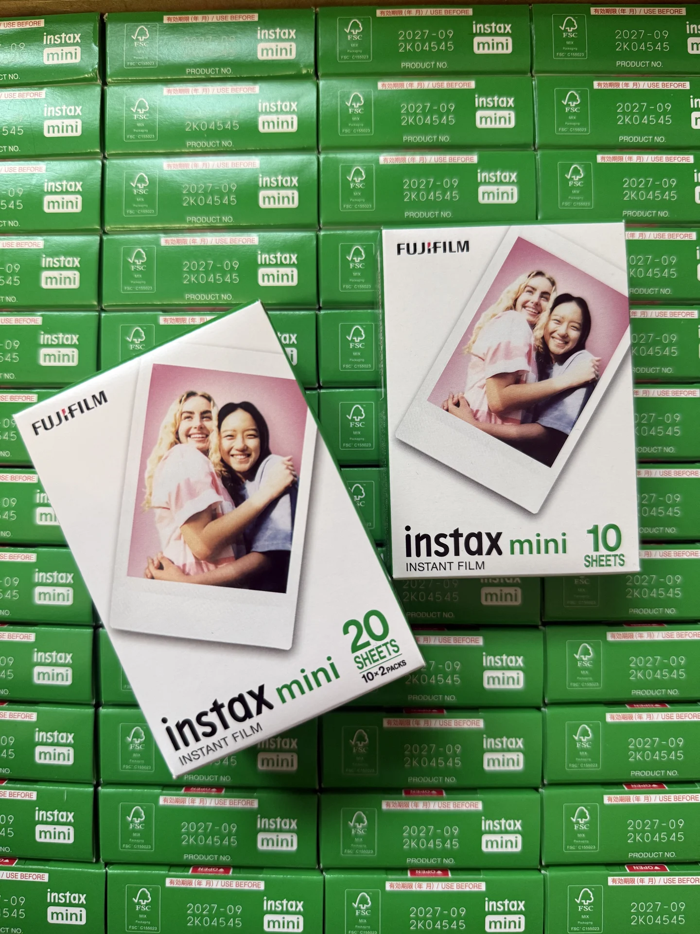 Картриджи Instax mini 10 и 20 снимков - изображение 1