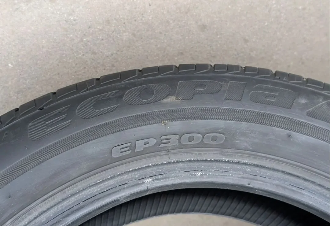Bridgestone Ecopia EP300 205/55 R16 91V - изображение 1