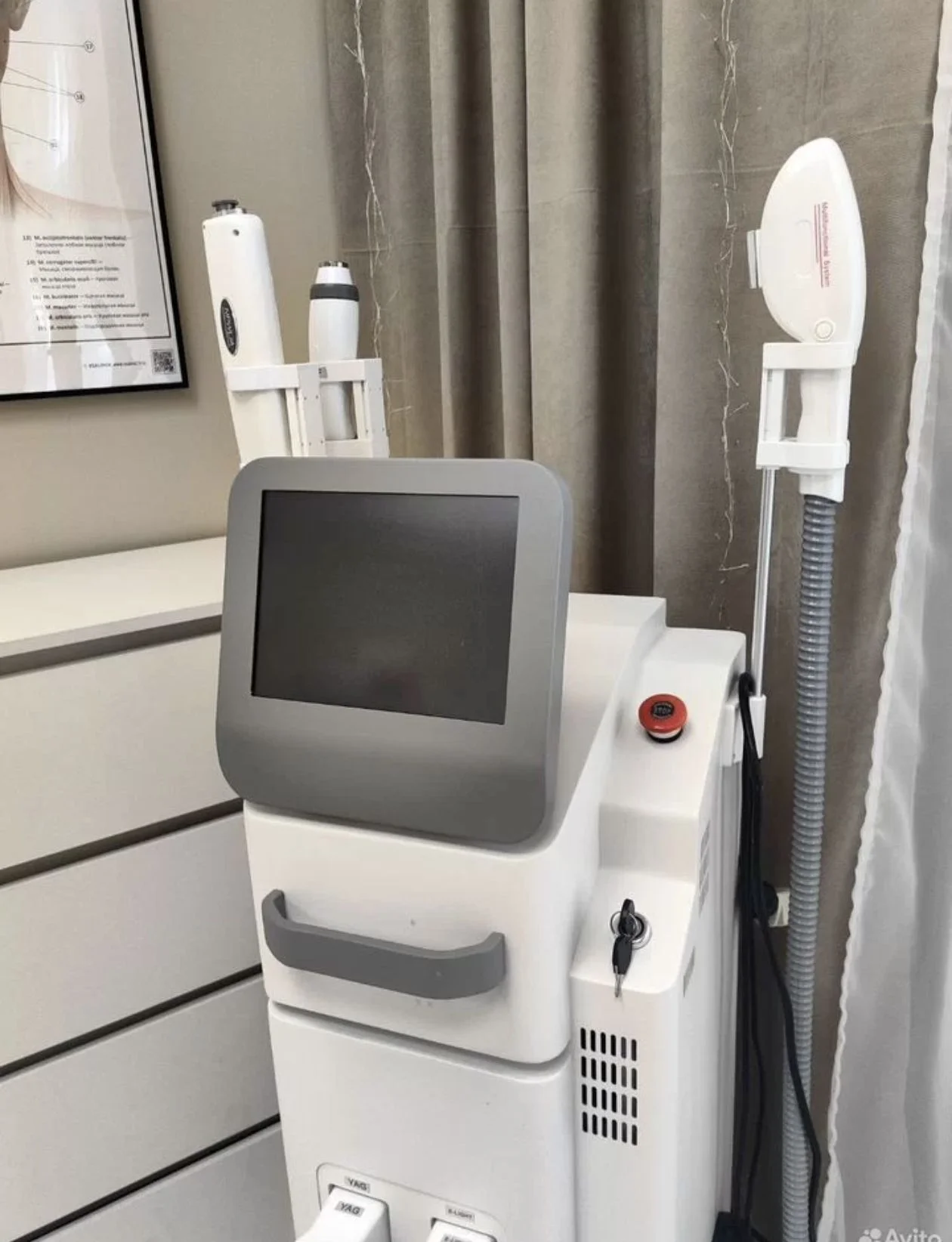 Косметологический Комбайн 3 в 1, IPL, Nd.Yag, RF - миниатюра 5