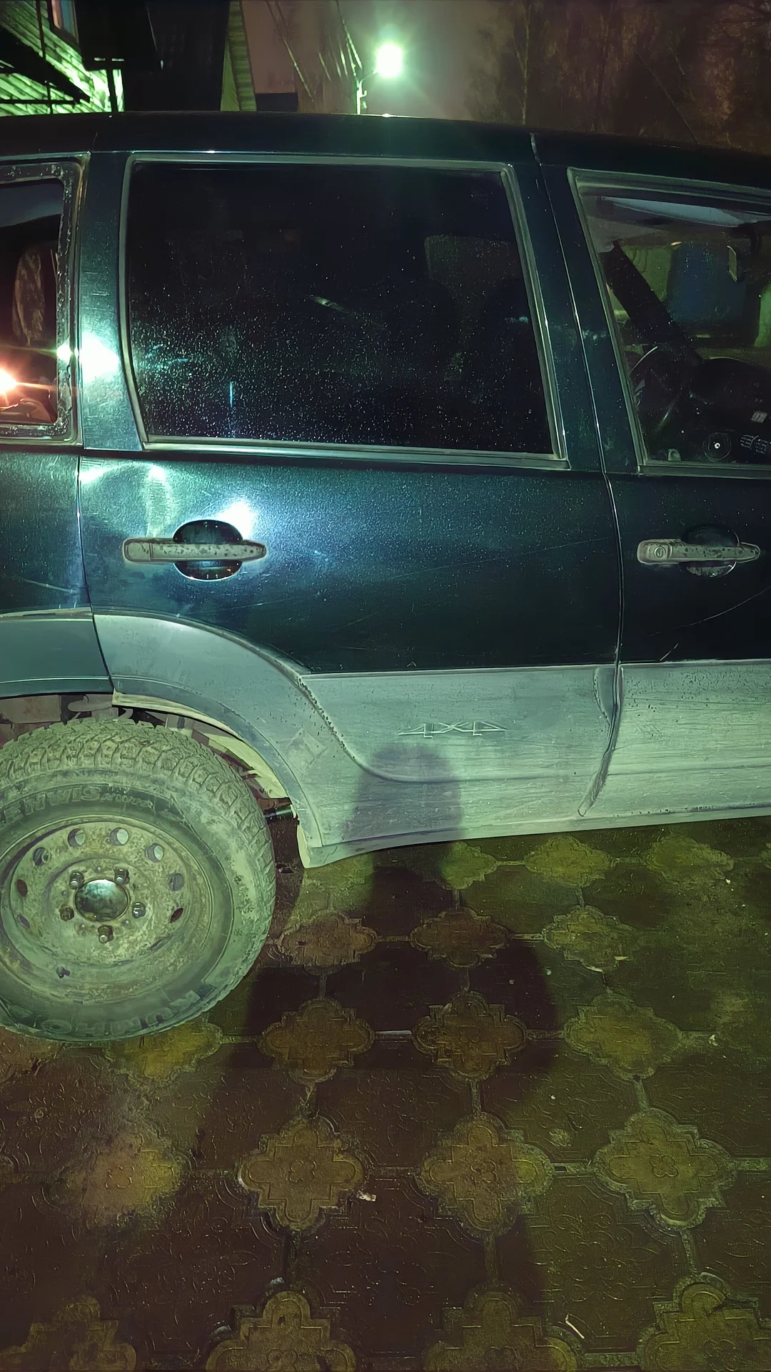 Niva Chevrolet 2010 - миниатюра 18