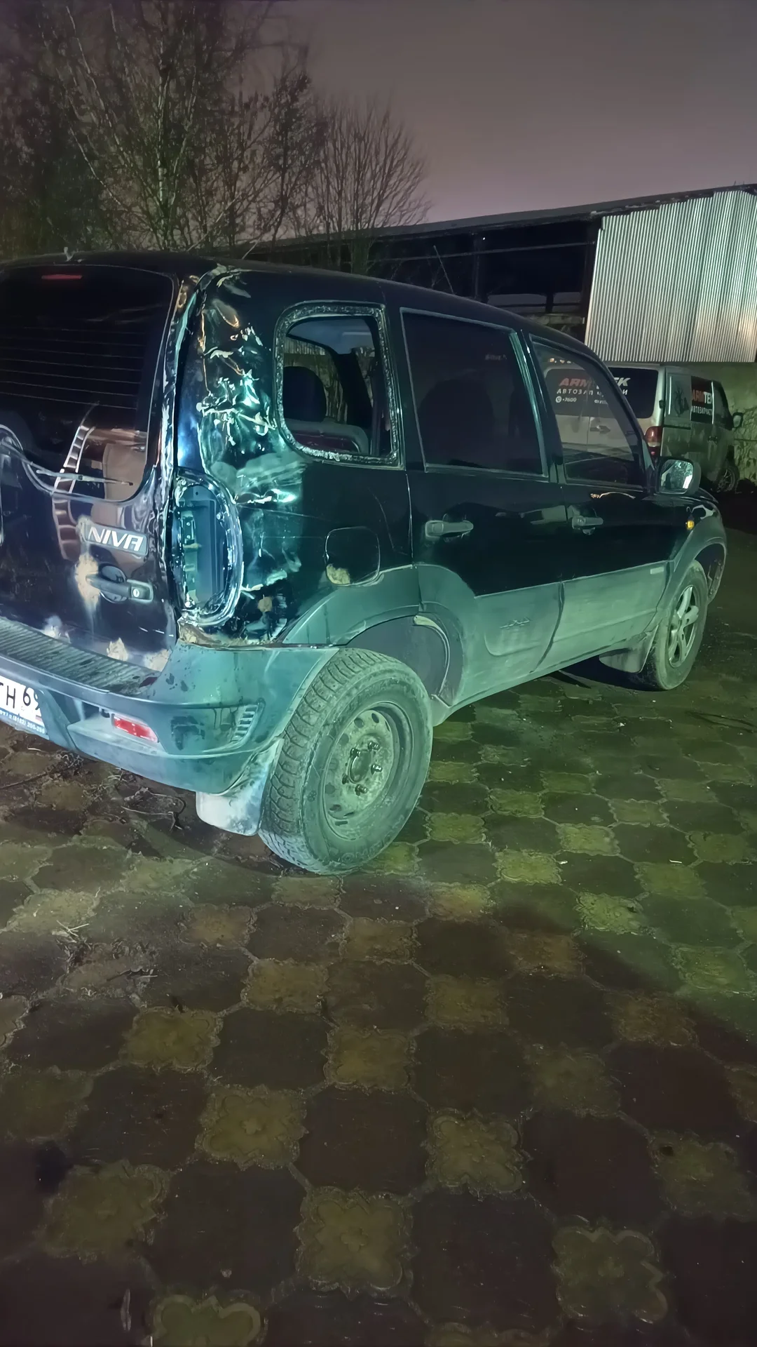 Niva Chevrolet 2010 - миниатюра 43