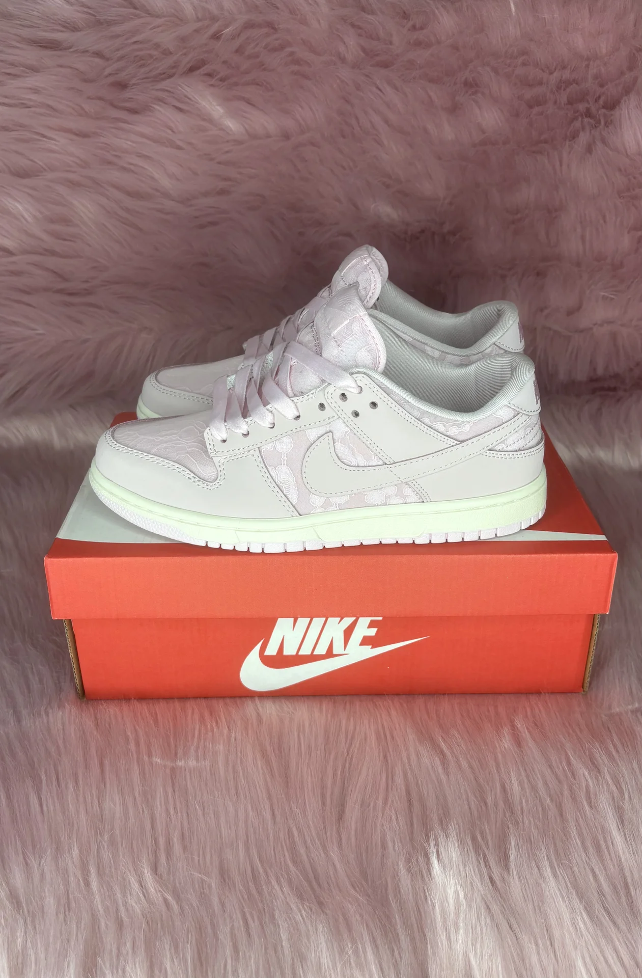 Nike Dunk Low Lace Pack Regal Pink - миниатюра 3