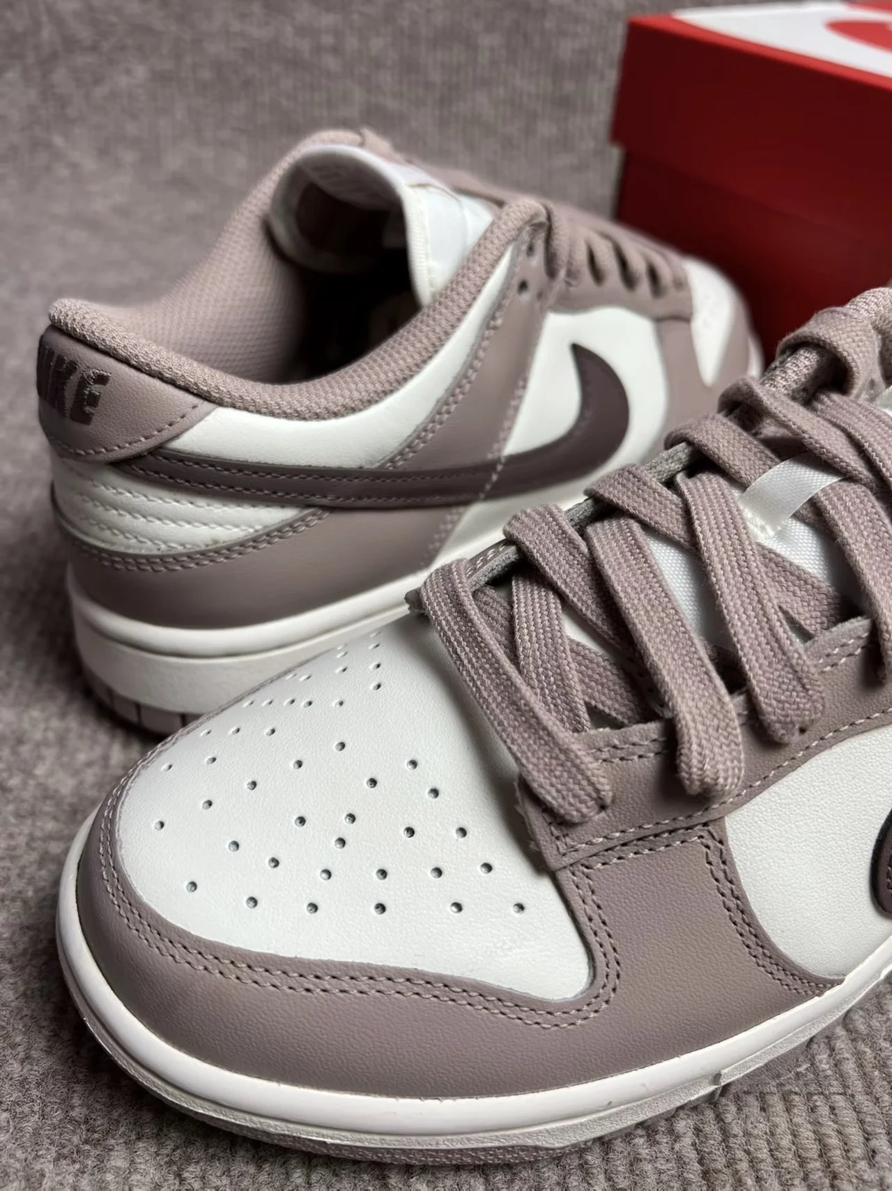 Nike Dunk Low Diffused Taupe wmns - миниатюра 2