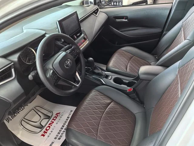 Toyota Corolla 2021 1.2 л. - миниатюра 4