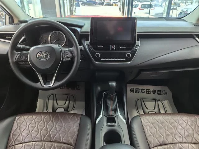 Toyota Corolla 2021 1.2 л. - миниатюра 7