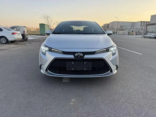 Toyota Levin 2022 - миниатюра 2