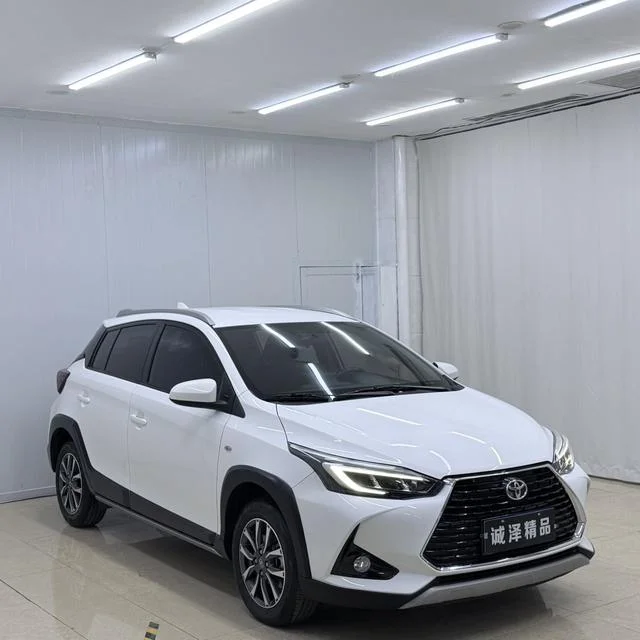 Toyota Yaris L 2022 - миниатюра 3