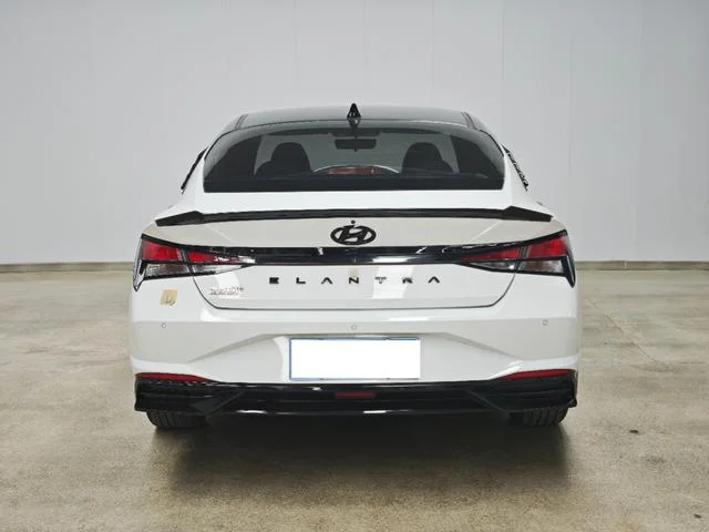 Hyundai Elantra 2022 - миниатюра 5