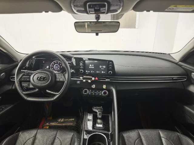 Hyundai Elantra 2022 - миниатюра 8