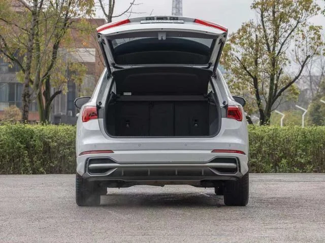 Audi Q3 2022 - миниатюра 8