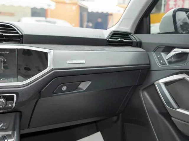 Audi Q3 2022 - миниатюра 18