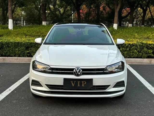 Volkswagen Polo Plus 2021 - миниатюра 2