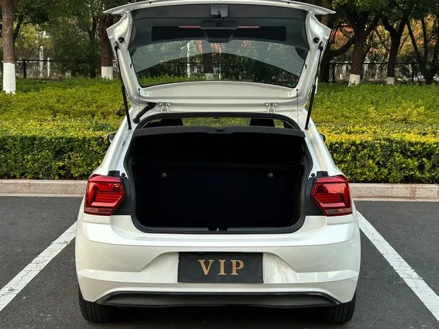 Volkswagen Polo Plus 2021 - миниатюра 8
