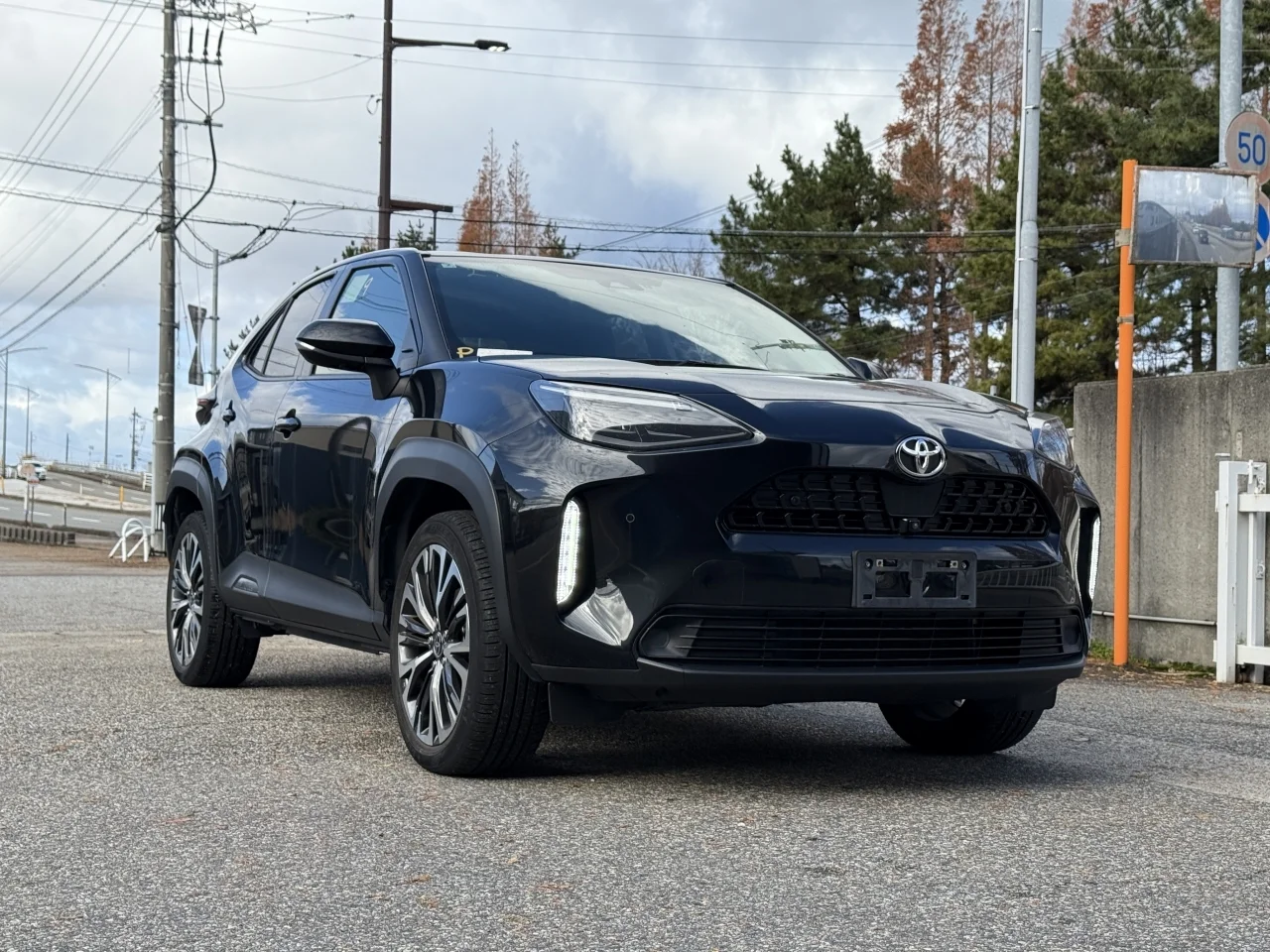 Toyota Yaris Cross 2022 - миниатюра 3
