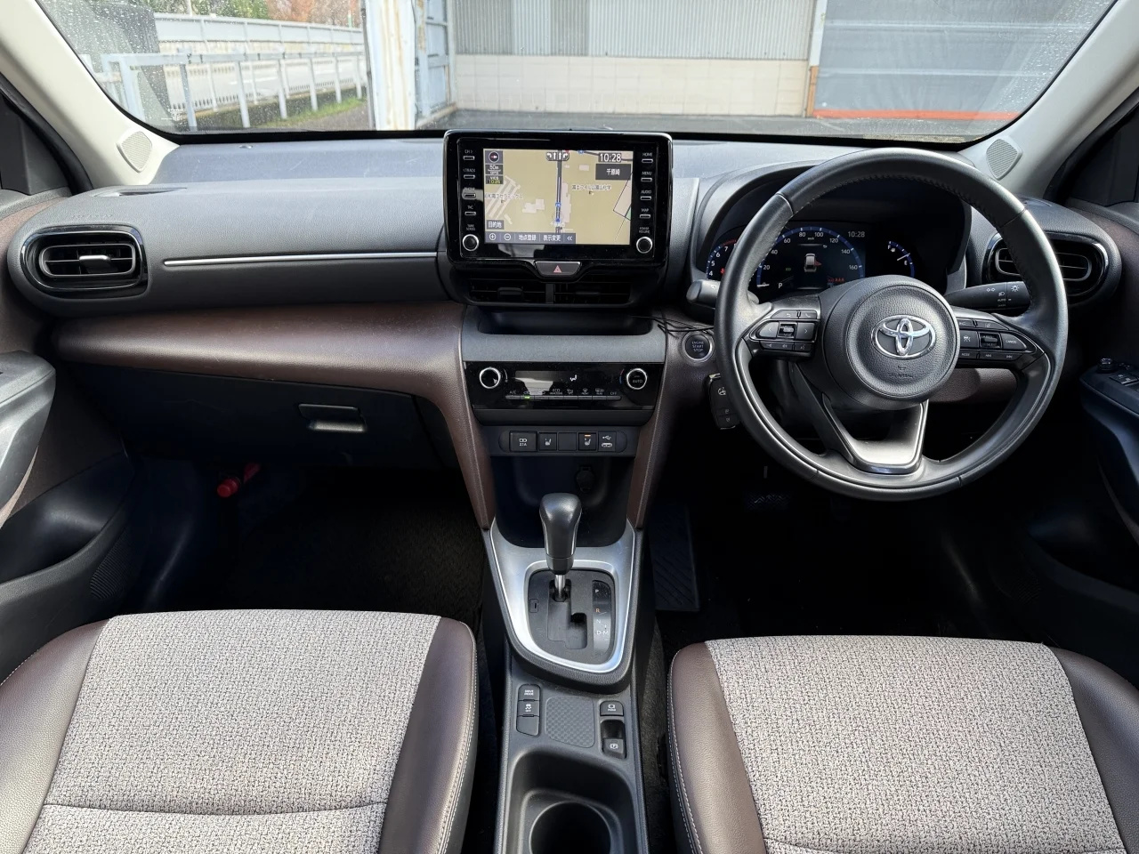 Toyota Yaris Cross 2022 - миниатюра 9