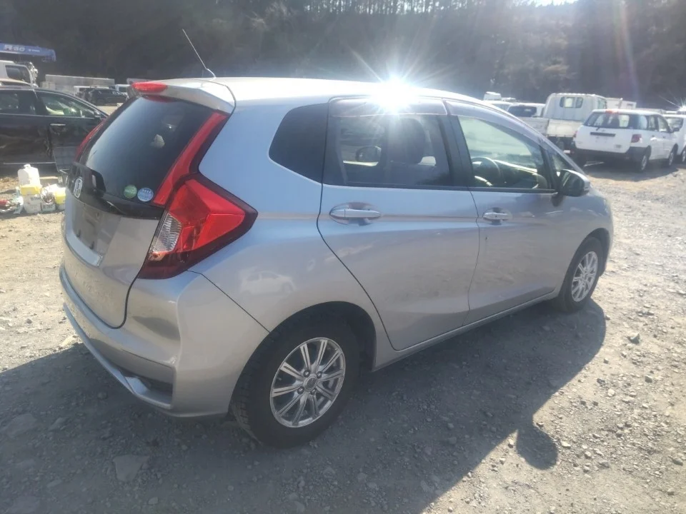 HONDA FIT 2019 - миниатюра 3