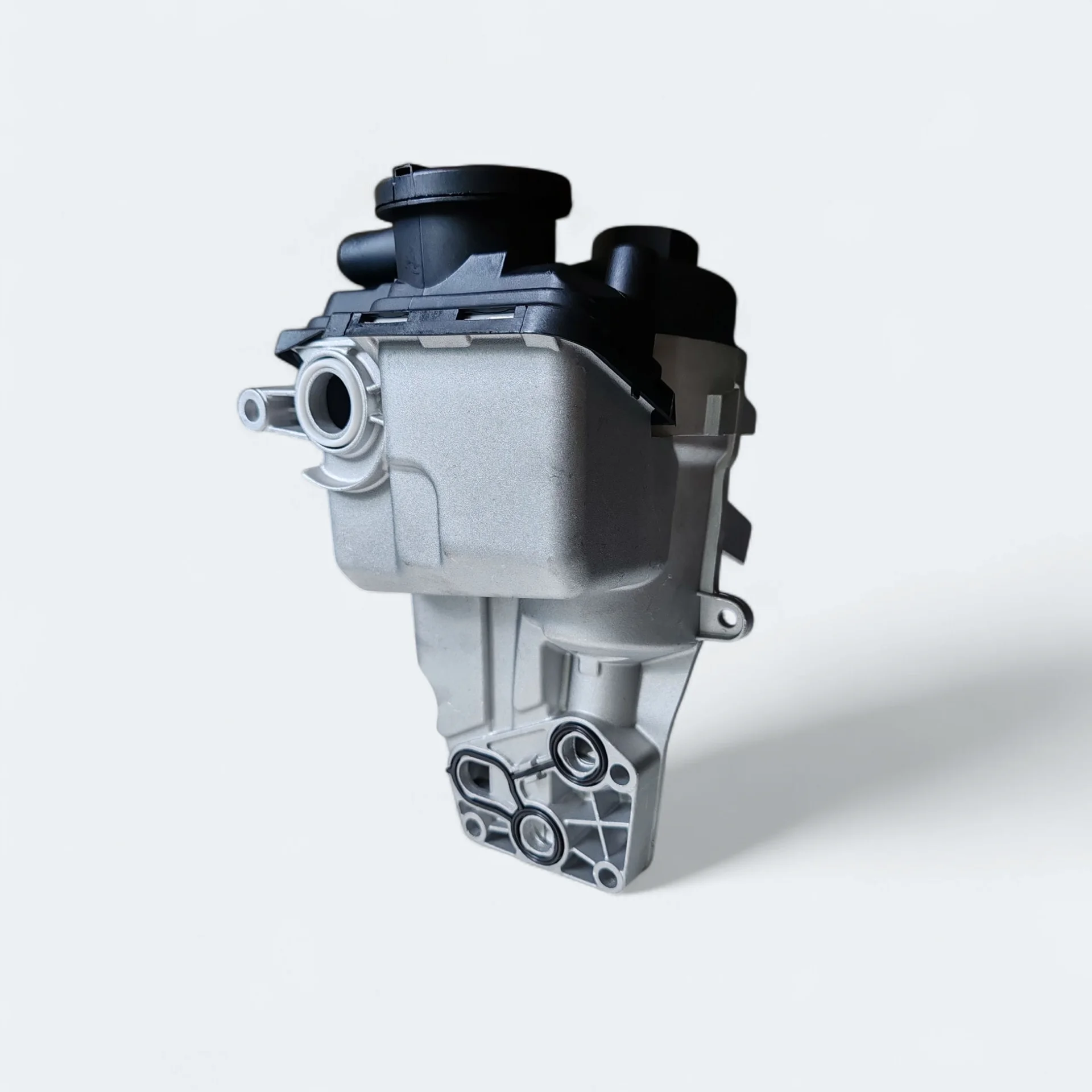 Новый корпус масляного фильтра Volvo Ford - миниатюра 3