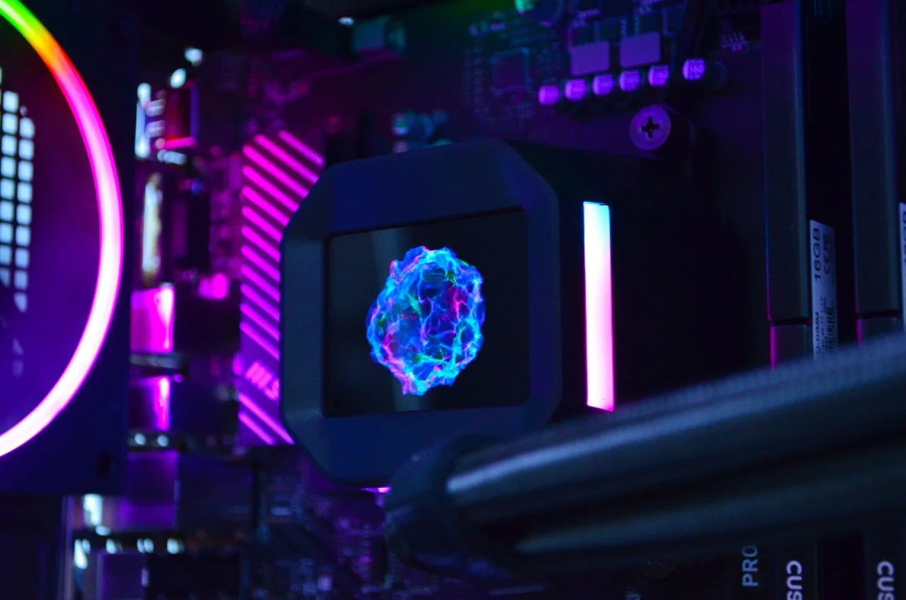 Игровой Компьютер Ryzen 7700\RTX5070\32RAM - миниатюра 2