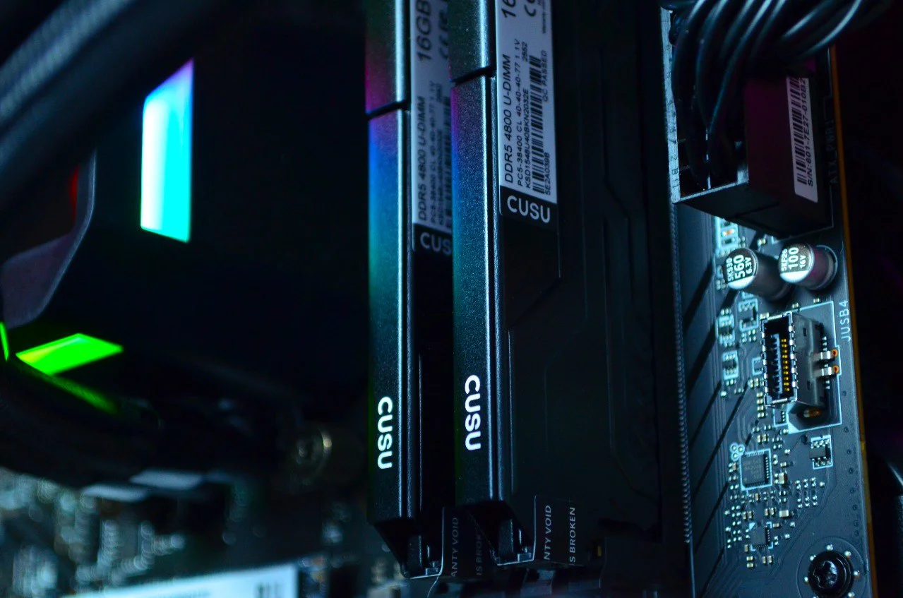 Игровой Компьютер Ryzen 7700\RTX5070\32RAM - миниатюра 6