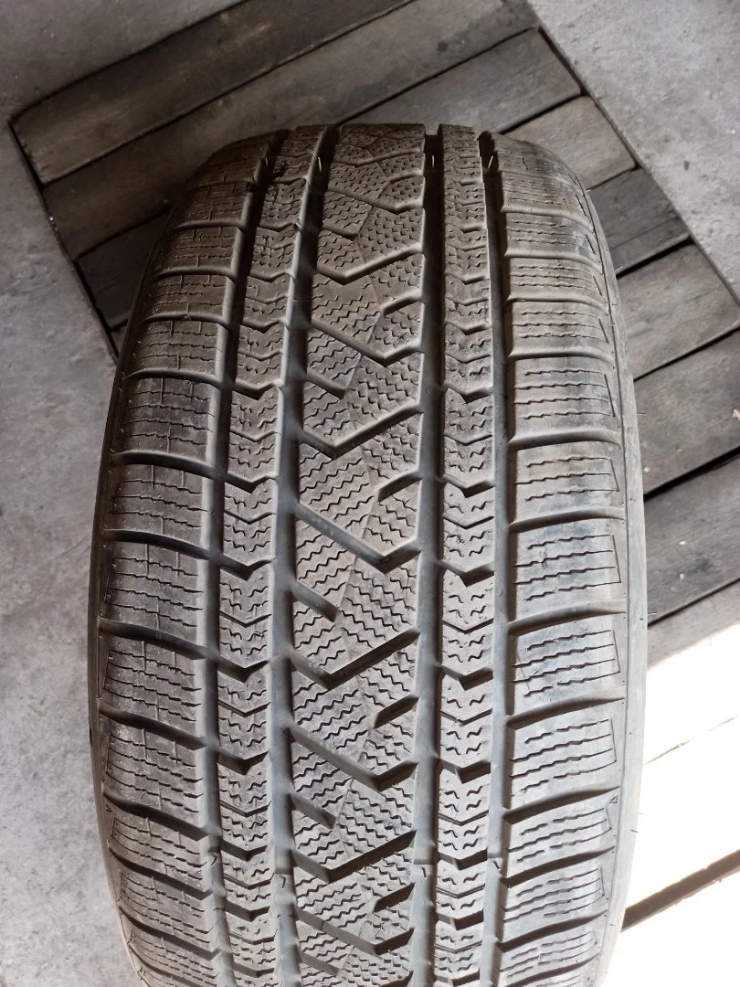 Продам резину 245/40 R 20 Tourador Winter Pro TSU1 - изображение 1