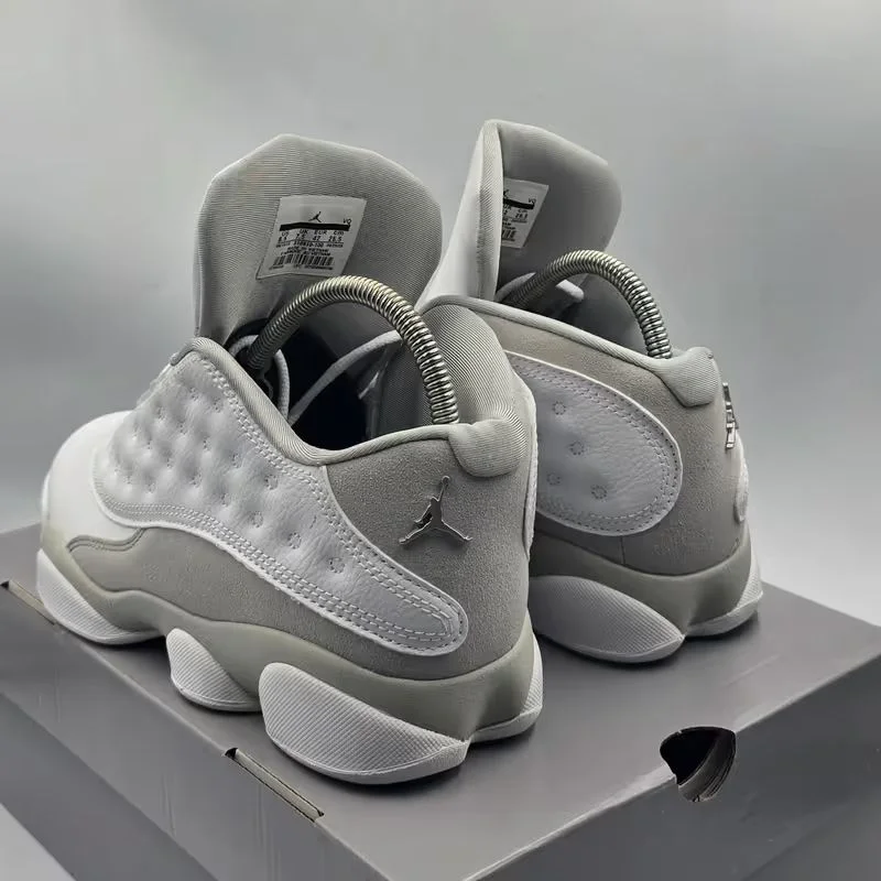 Кроссовки NIKE AIR J.ORDAN 13 RETRO LOW - миниатюра 2