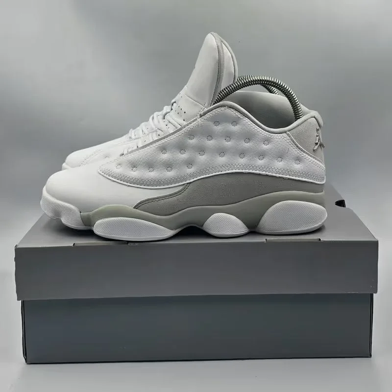 Кроссовки NIKE AIR J.ORDAN 13 RETRO LOW - миниатюра 3