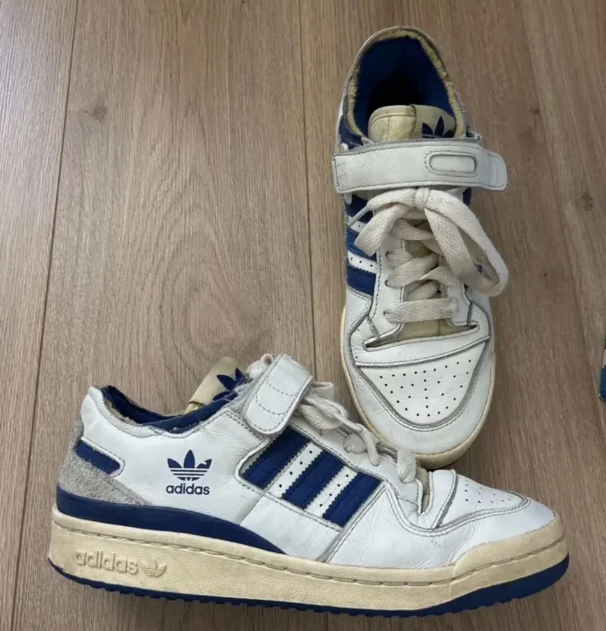 Кроссовки Adidas 39-40 размер оригинальные б/у - миниатюра 2