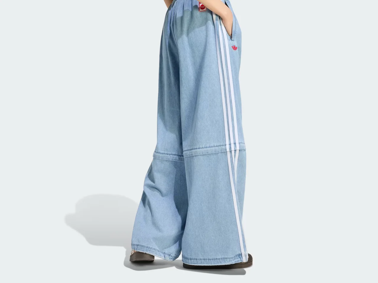 Штаны Бермуды Adidas Coca-Cola - миниатюра 3