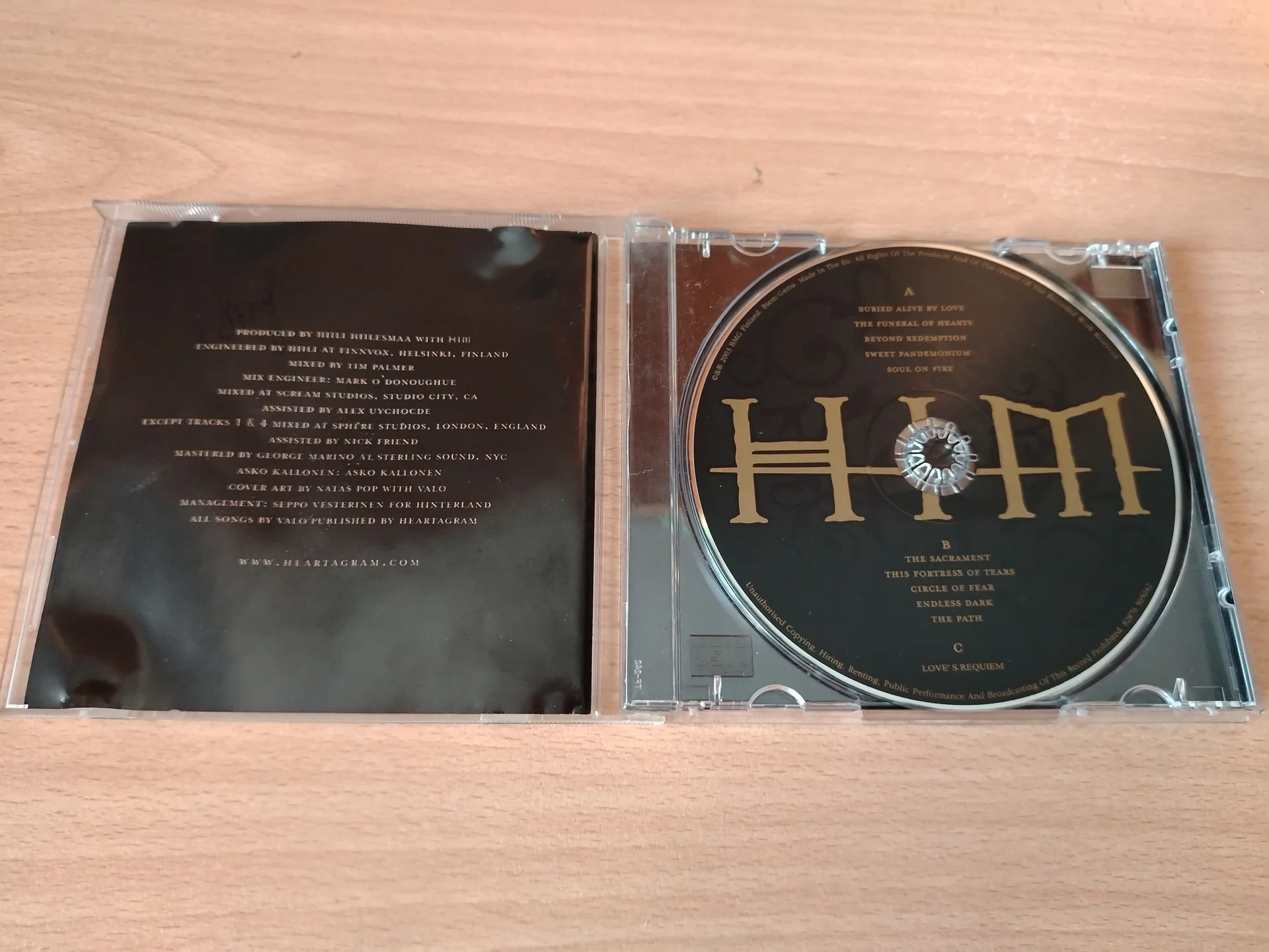 Him - Love metal (CD). - миниатюра 2