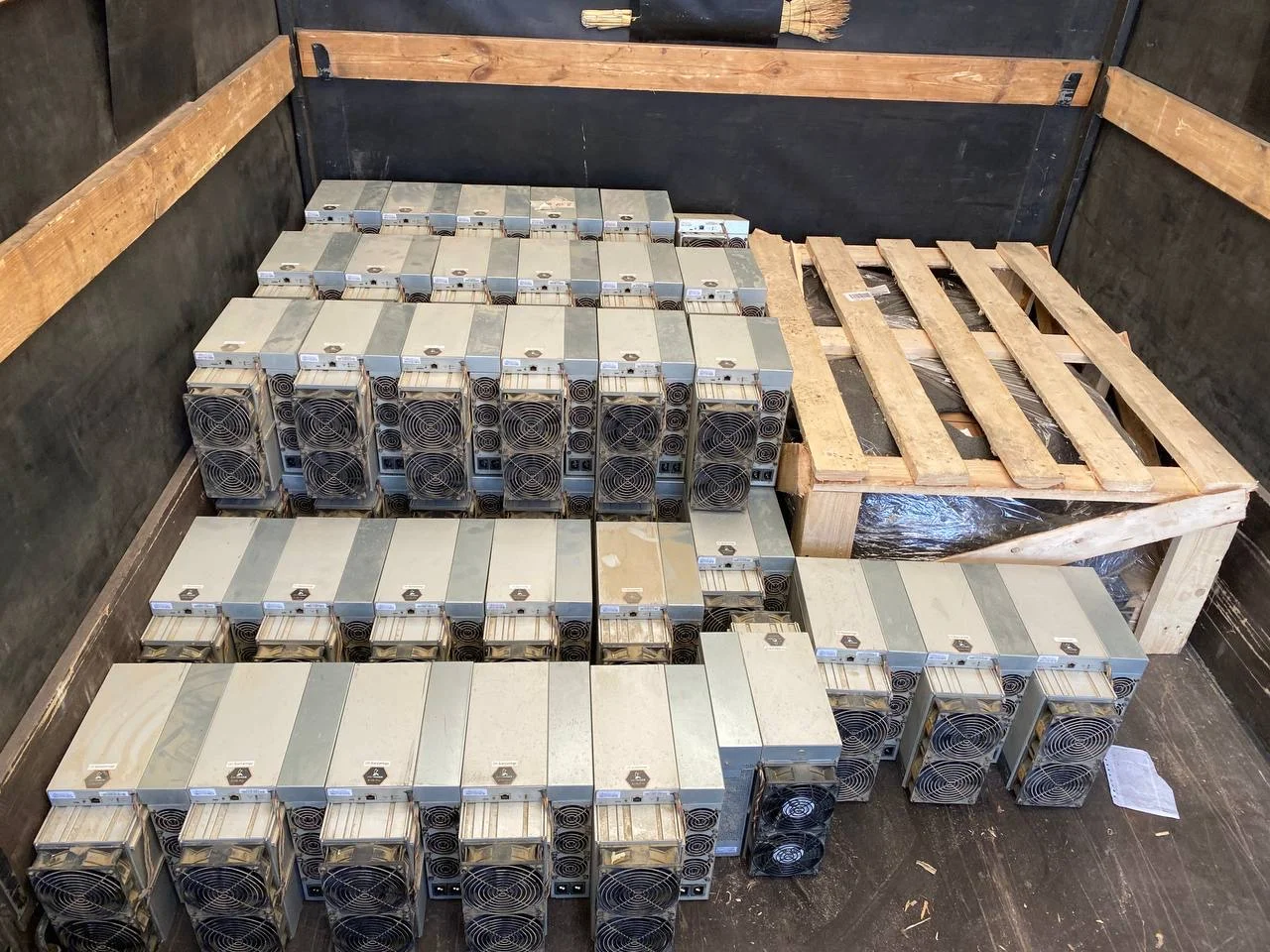 Antminer S19 k pro 120Th АЛЮМ - миниатюра 2