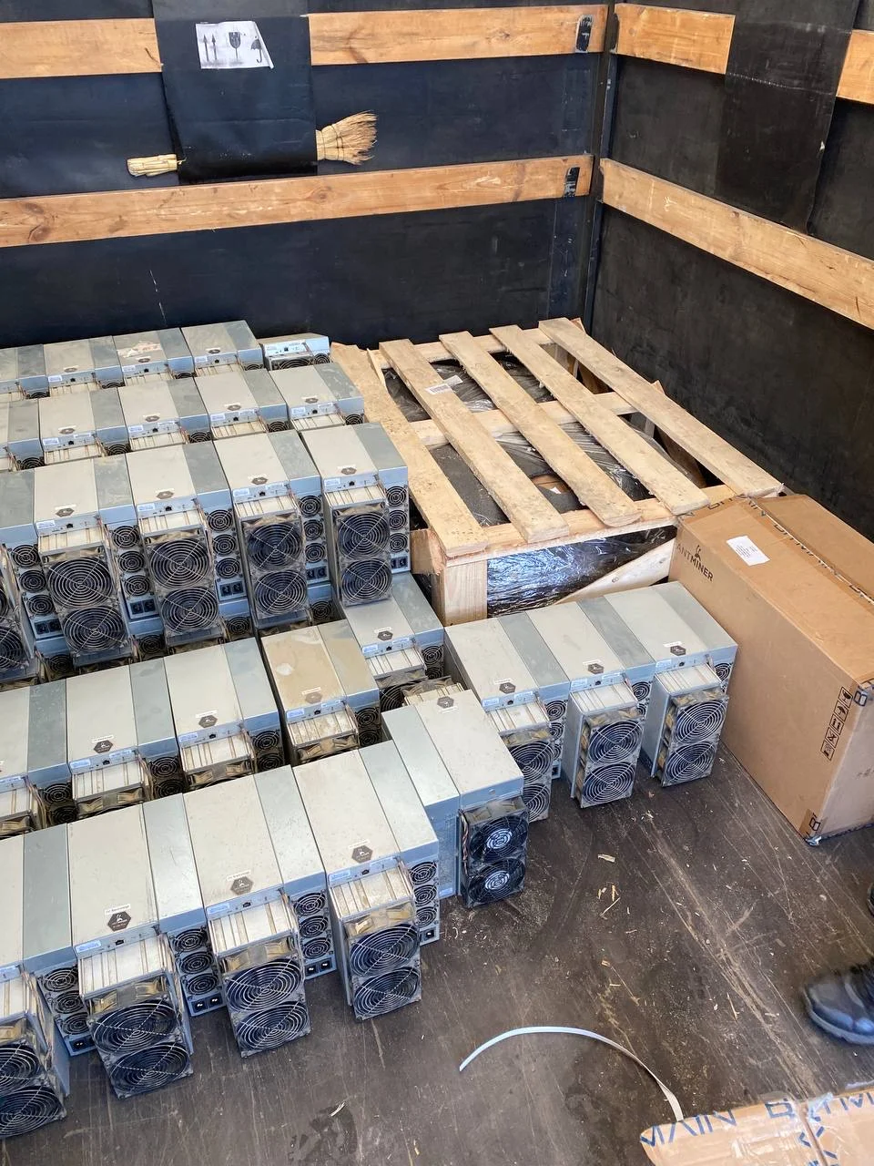 Antminer S19 k pro 120Th АЛЮМ - миниатюра 3