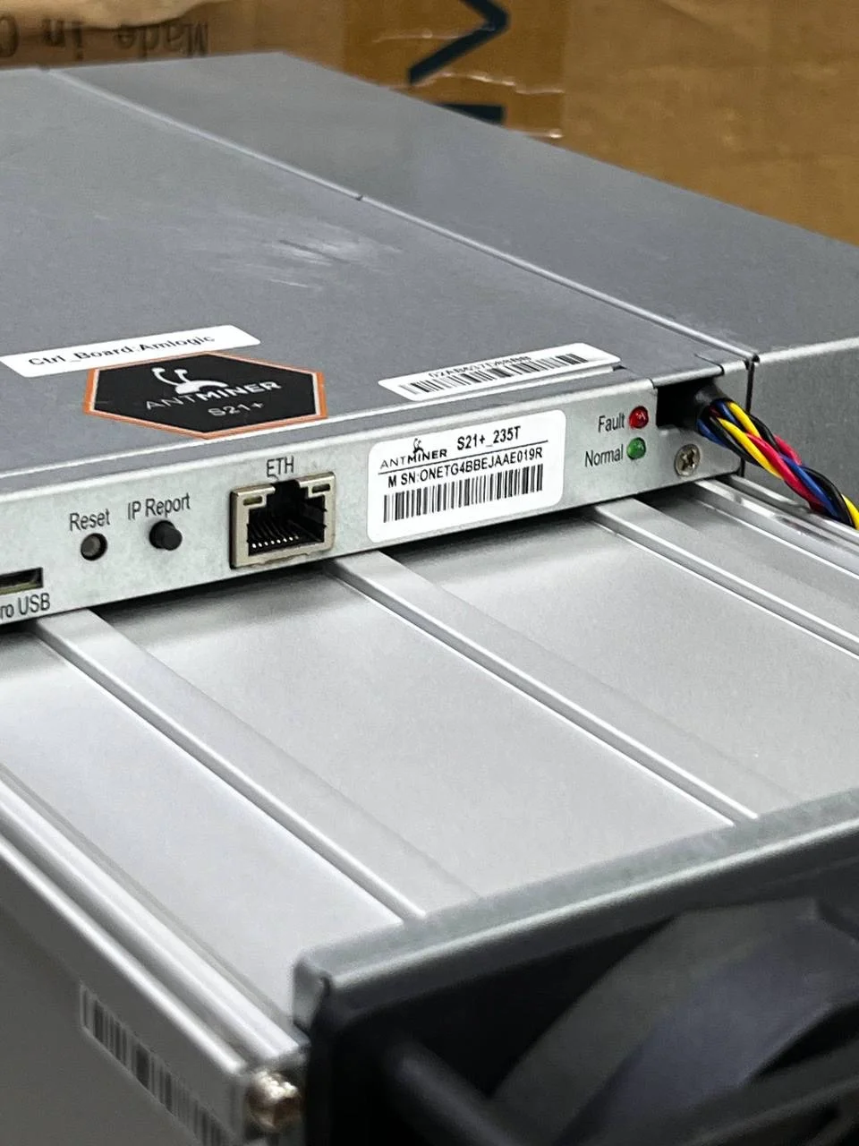 Antminer S21 200Th - миниатюра 4